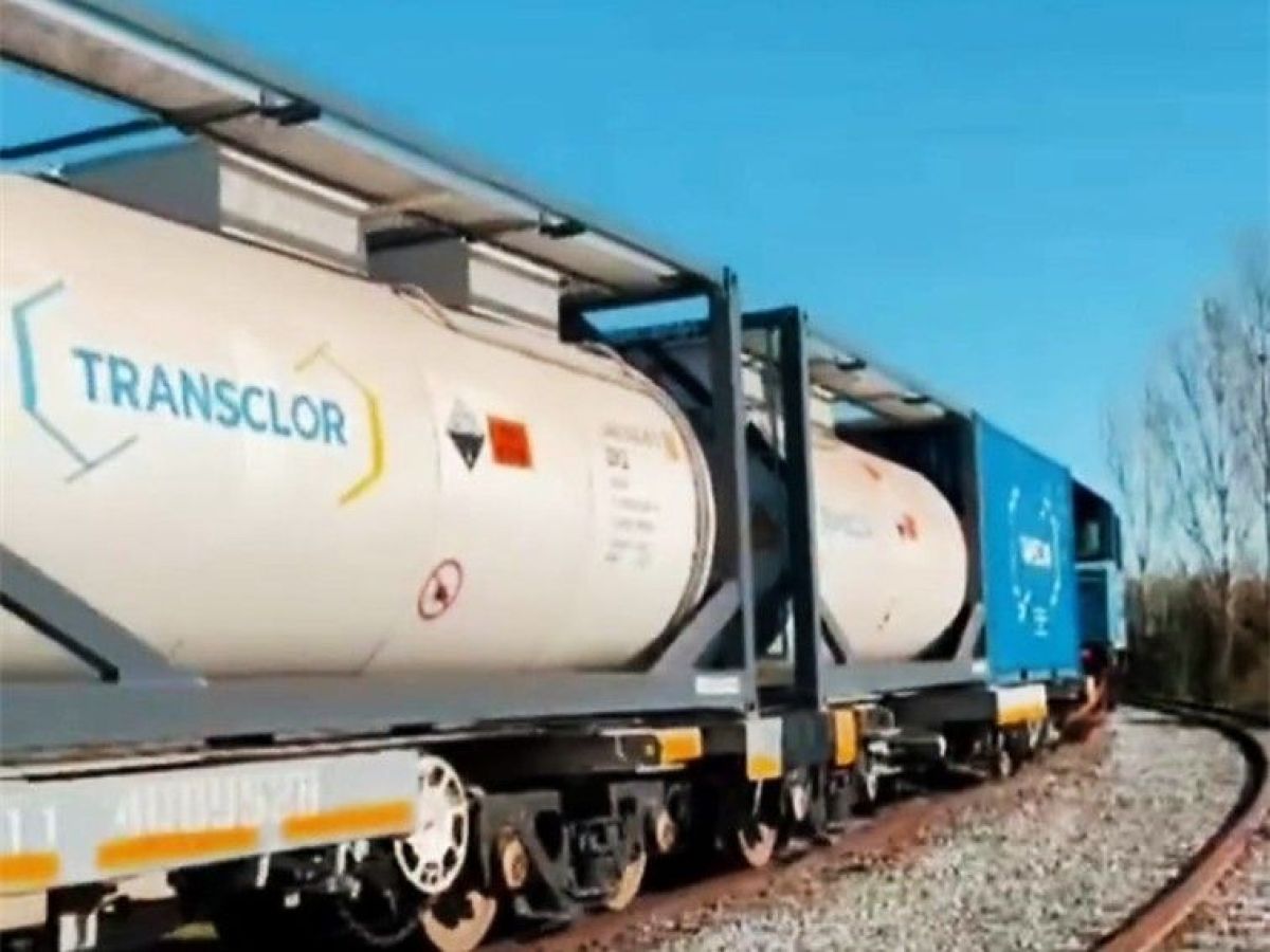 Transclor sends first hydrochloric acid isotanks by rail to Salta