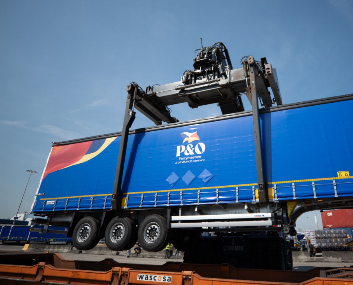 P&O Ferrymasters opens direct Zeebrugge–Barcelona rail connection with tri-weekly frequency