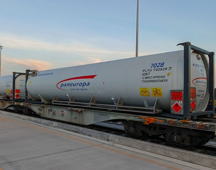 First intermodal LNG rail delivery by Paneuropa to Poland completed