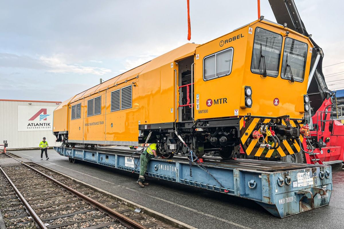Vossloh, ROBEL, Tesmec: new order and deliveries of rail infra vehicles