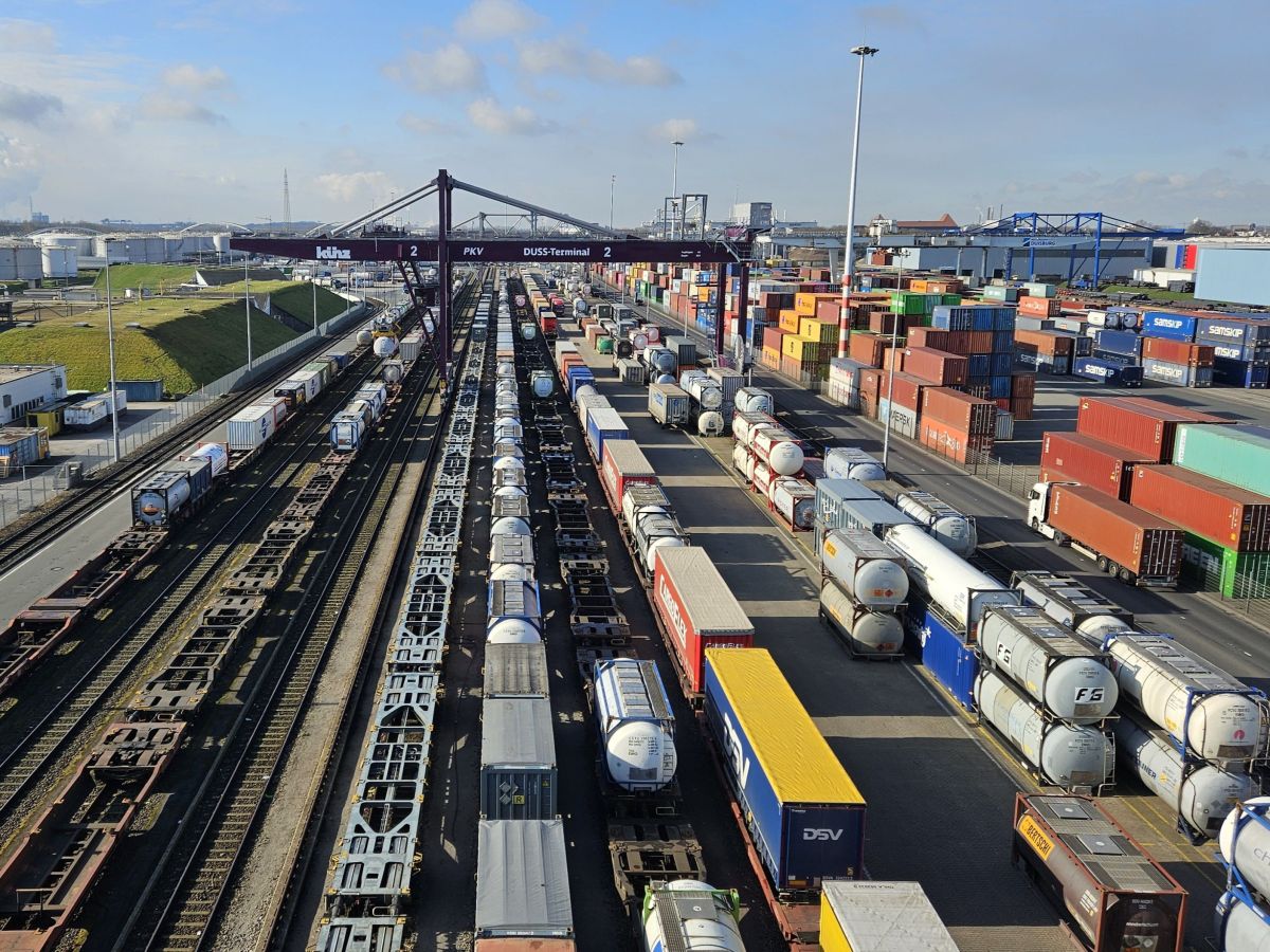 Kombiverkehr will take over operation of PKV Terminal in Duisburg from DUSS