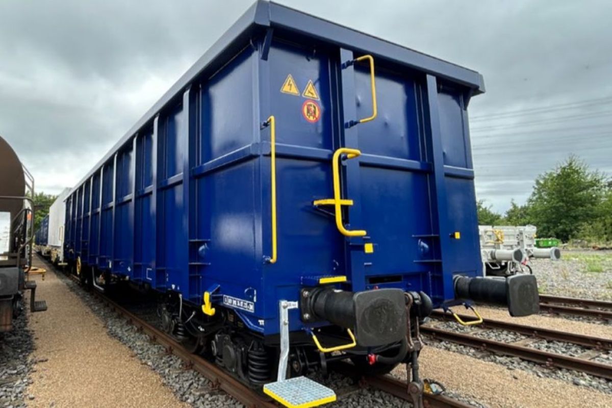 VTG et BM Bahndienste fournissent 46 wagons couverts à CRONIMET
