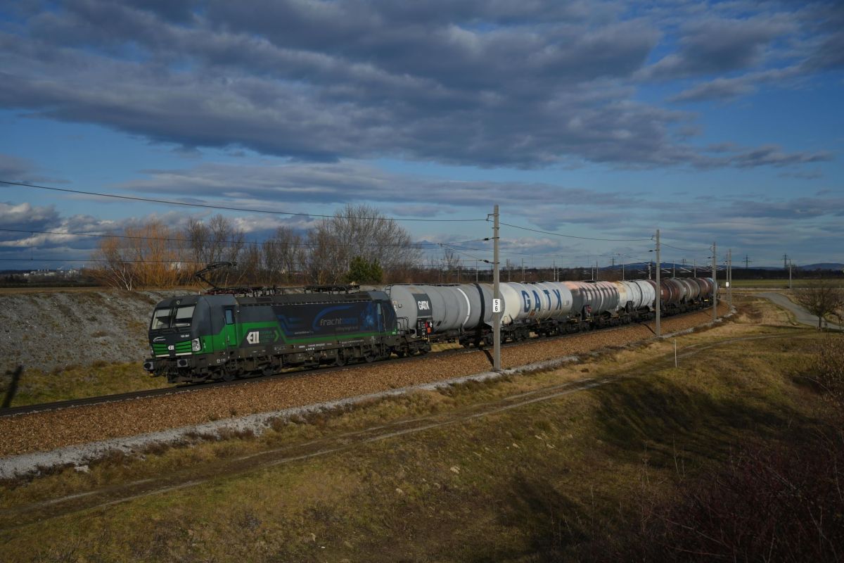 FRACHTbahn Traktion inizia a operare dalla Germania alla Polonia con un servizio di autocisterne ad hoc
