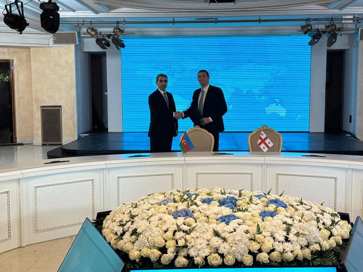 New block train service connects Georgian Black Sea ports with Azerbaijan’s Alat terminal