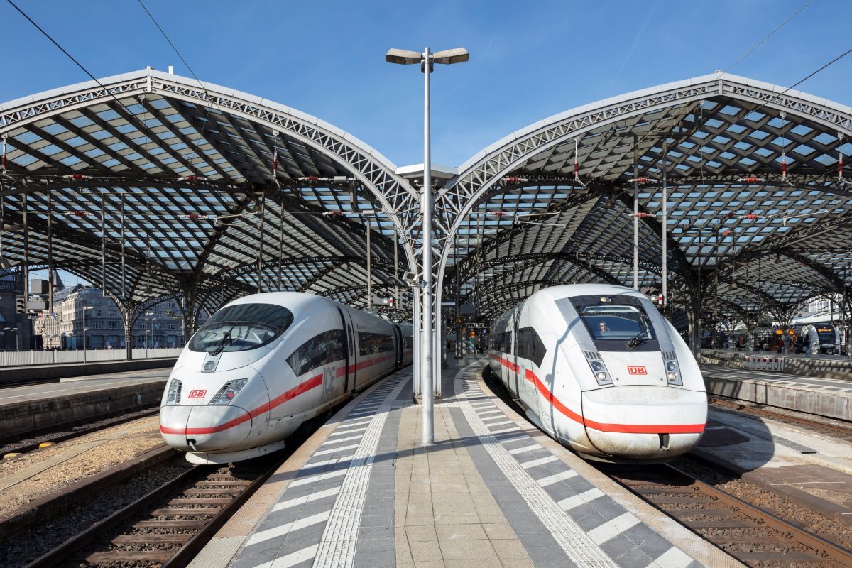 In alcuni giorni di giugno la puntualità dei treni a lunga percorrenza della DB scende al di sotto del 50%