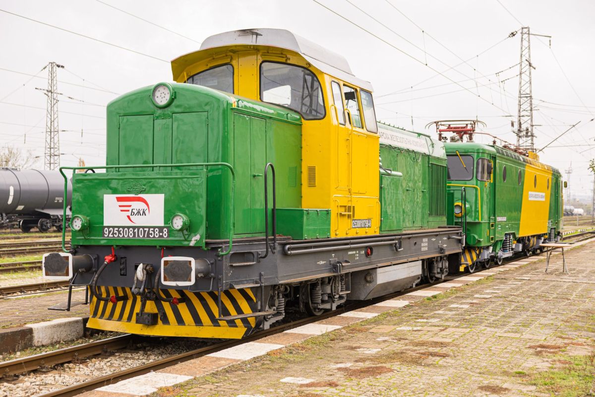 Two newly overhauled locomotives enter service at BRC in Bulgaria
