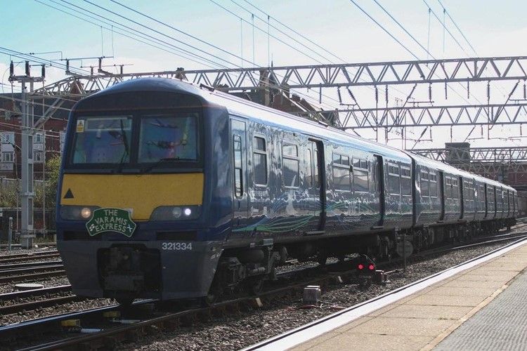 Network Rail y Varamis Rail lanzan un nuevo servicio de transporte de mercancías con cero emisiones de carbono