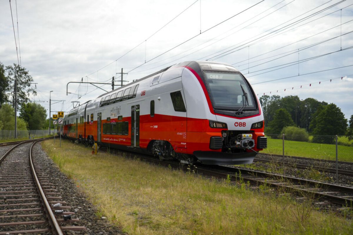 Stadler KISS EMUs for ÖBB gain approval for Austria, Czechia, and Slovakia