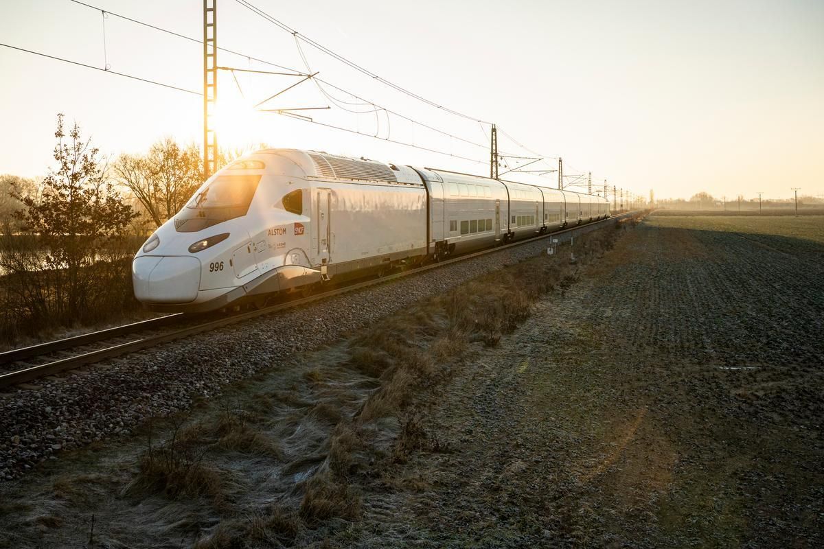 Alstom i SNCF Voyageurs planują uruchomić TGV-M w lipcu 2026 r.