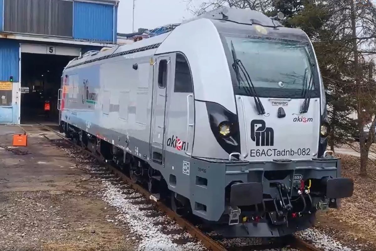 Akiem noleggia sei locomotive Dragon 2 a PMT