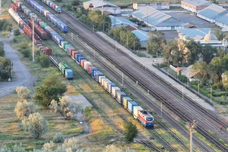 KTZ plans to boost capacity at over 180 railway stations
