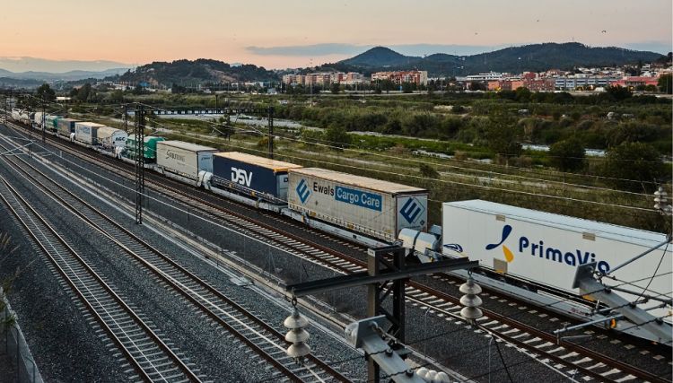 Hiszpańskie bocznice obsługują 750-metrowe pociągi