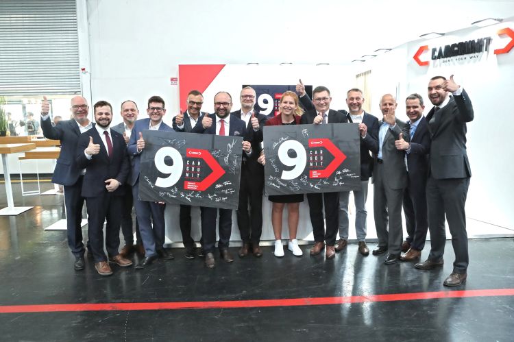 CARGOUNIT riceverà altre nove locomotive Siemens Vectron