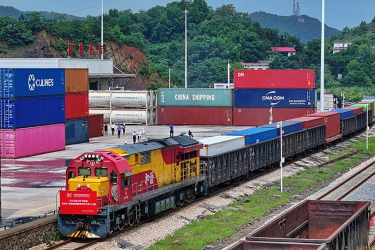 1000th journey milestone for rail-sea intermodal service to Africa