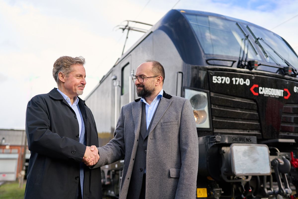 CARGOUNIT firma un accordo di manutenzione full-service per la flotta Vectron con Siemens Mobility