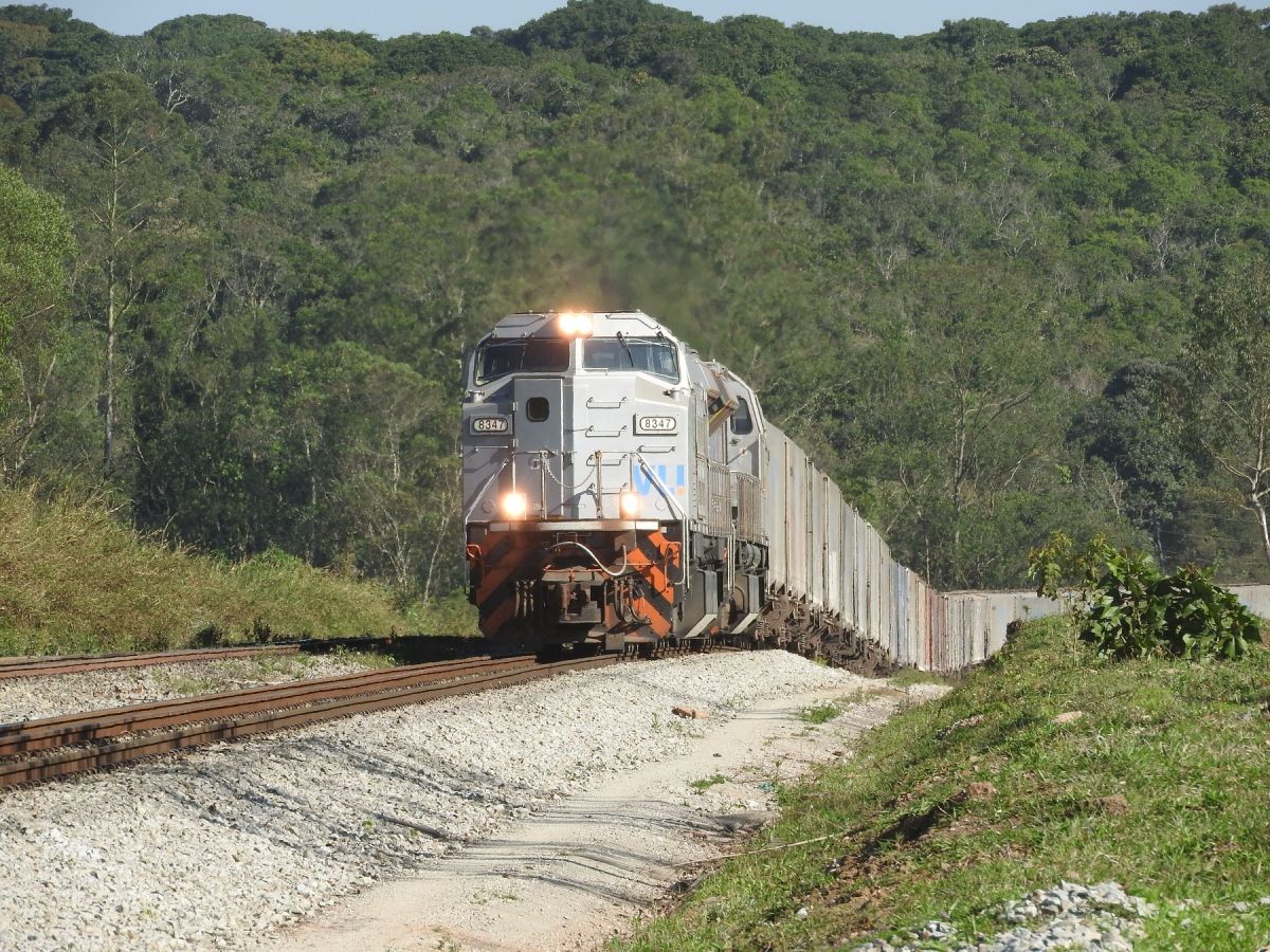 Brazilian VLI signs 10-year maintenance deal with Progress Rail for Northern Corridor operations