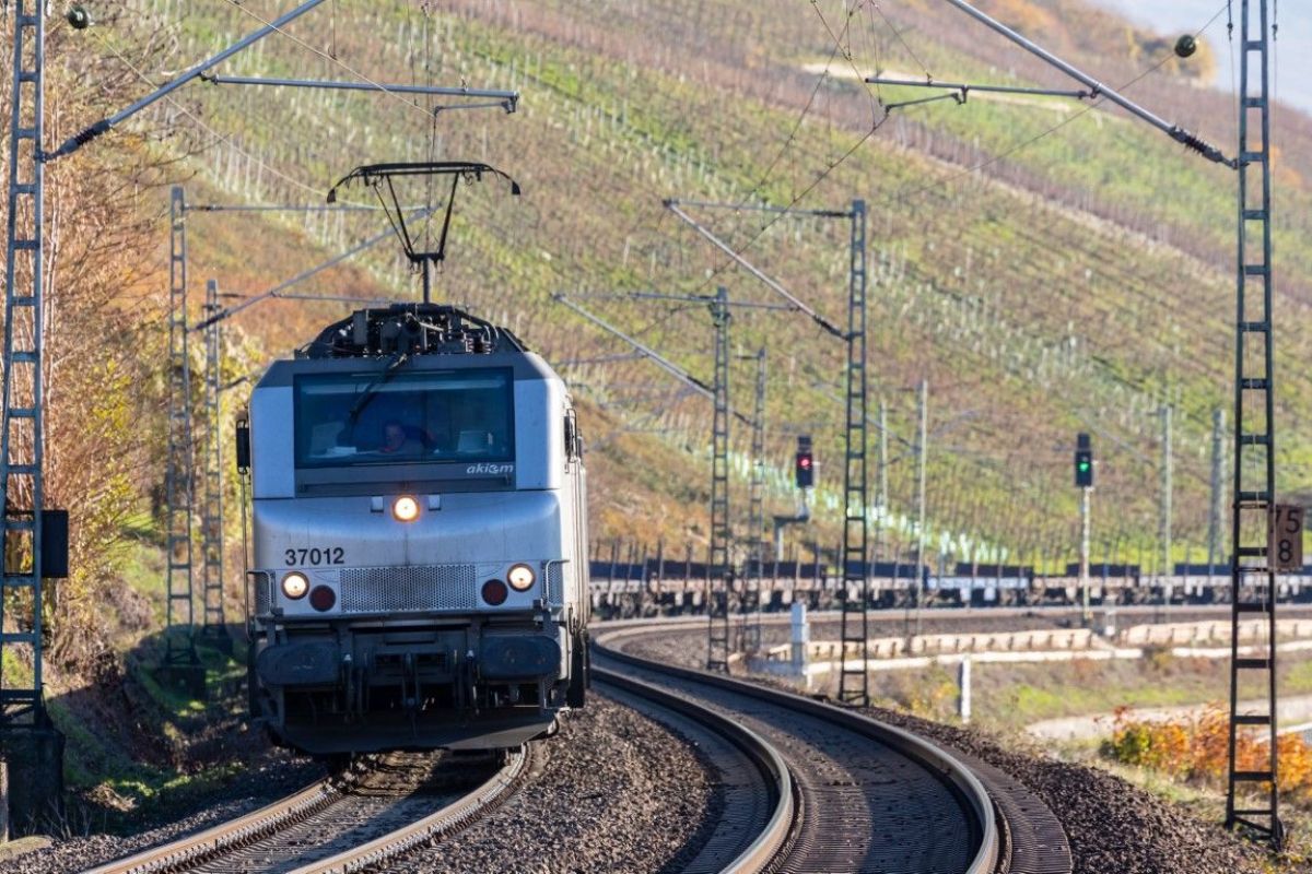 Alstom firma un contratto di 13 anni con Akiem per la manutenzione dei carrelli Prima