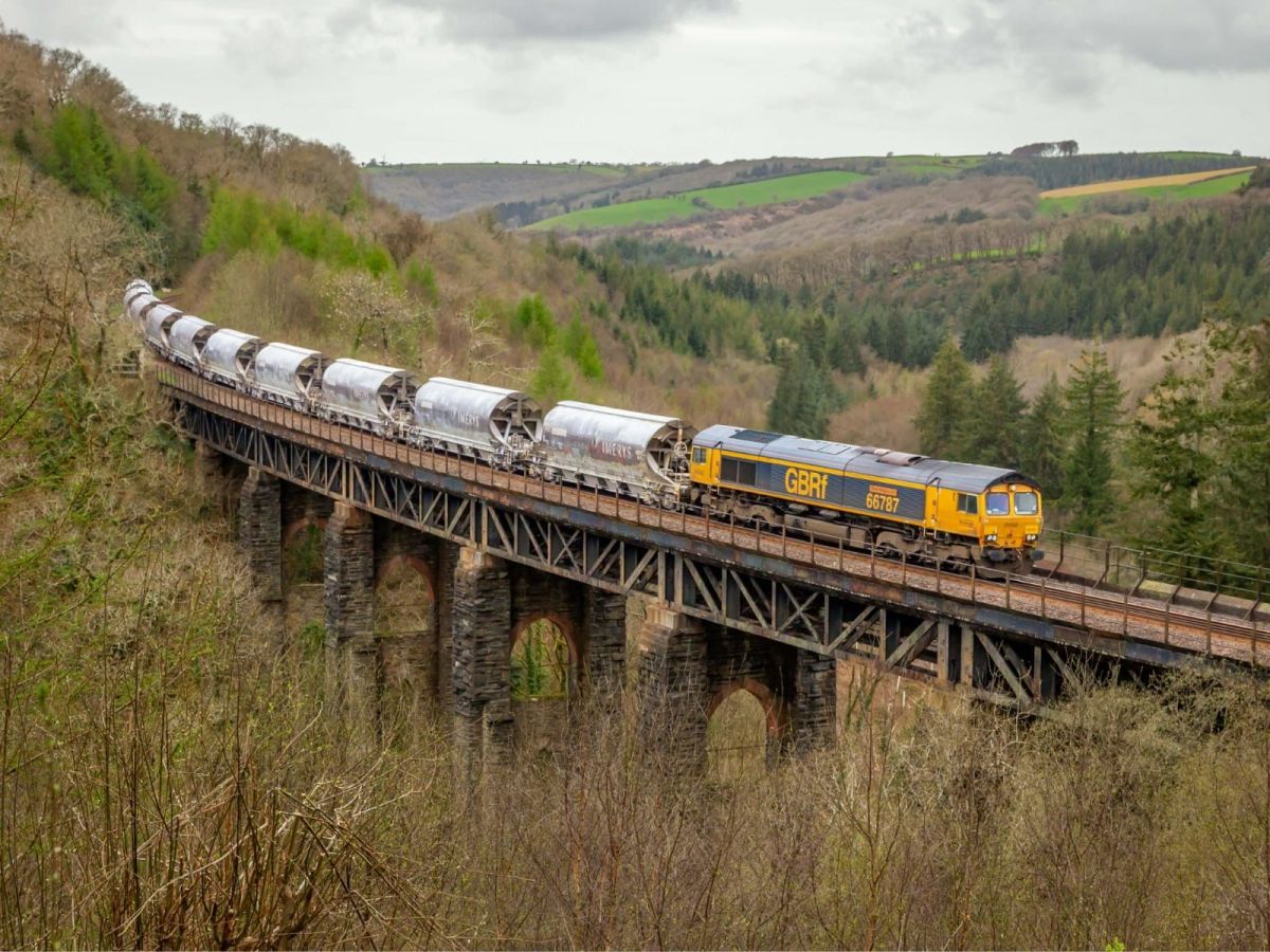 GB Railfreight se adjudica un contrato de dos años para el transporte de caolín
