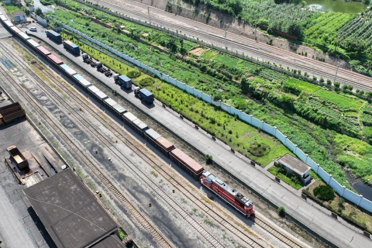 L'anno scorso i treni merci Cina-Europa hanno registrato un valore record nel Jiangsu
