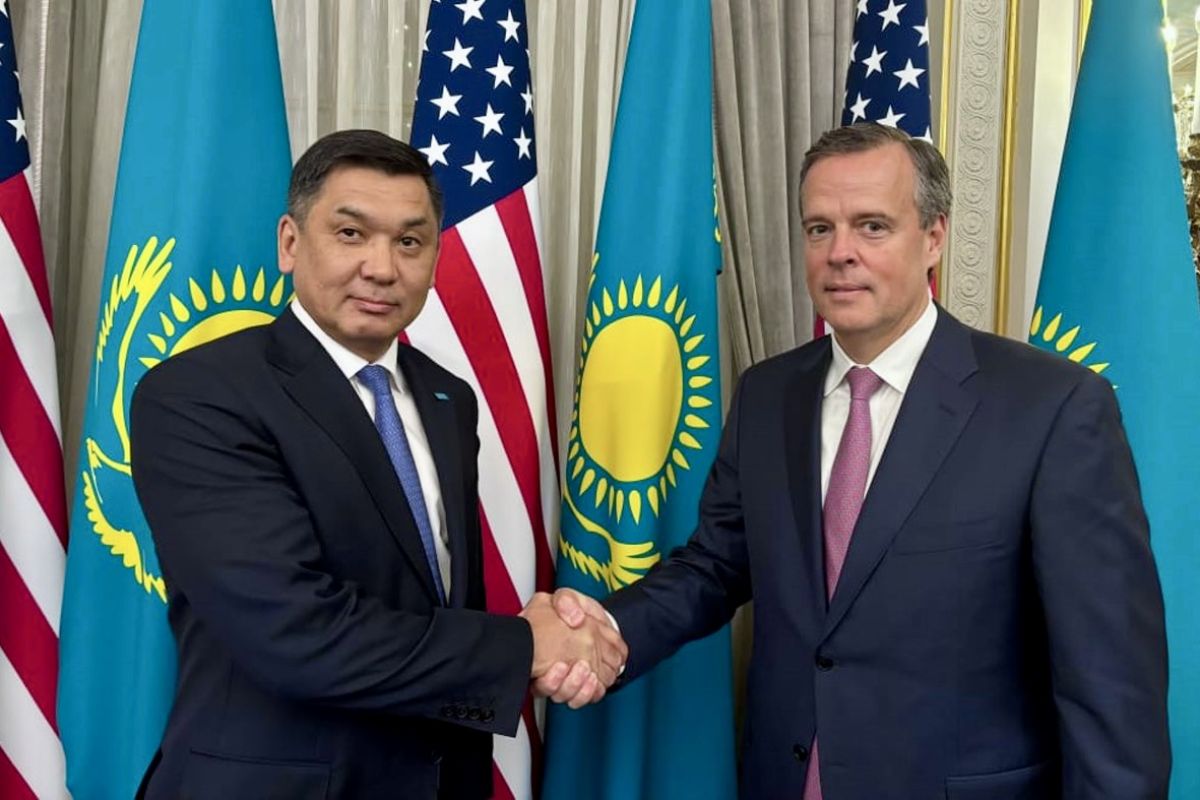 Kazakhstan signs $4.2bn Wabtec locomotive deal