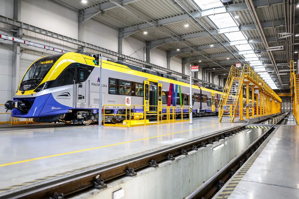 NEWAG livre les deux premiers rames électriques « Impuls 2 » à Cracovie