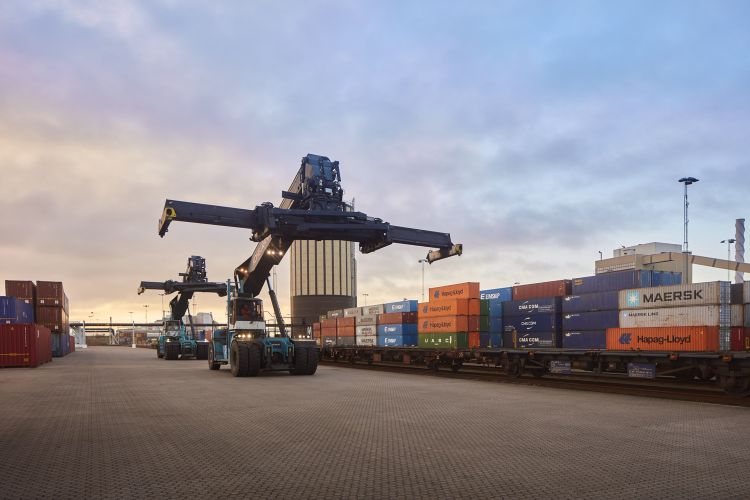 Noul serviciu de transfer feroviar SHN Cargo leagă Portul Helsingborg de centrele logistice suedeze