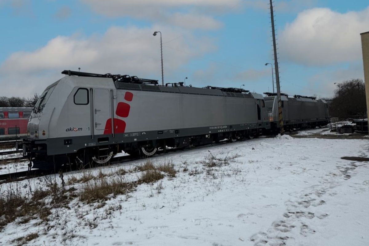 Akiem consegna tre locomotive Traxx MS2 a RegioJet