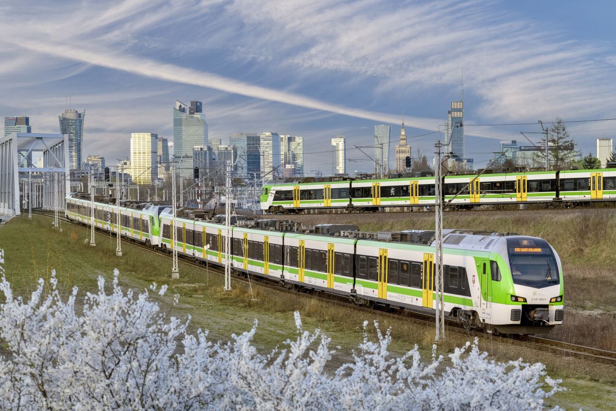Stadler starts major Mazovia train deliveries