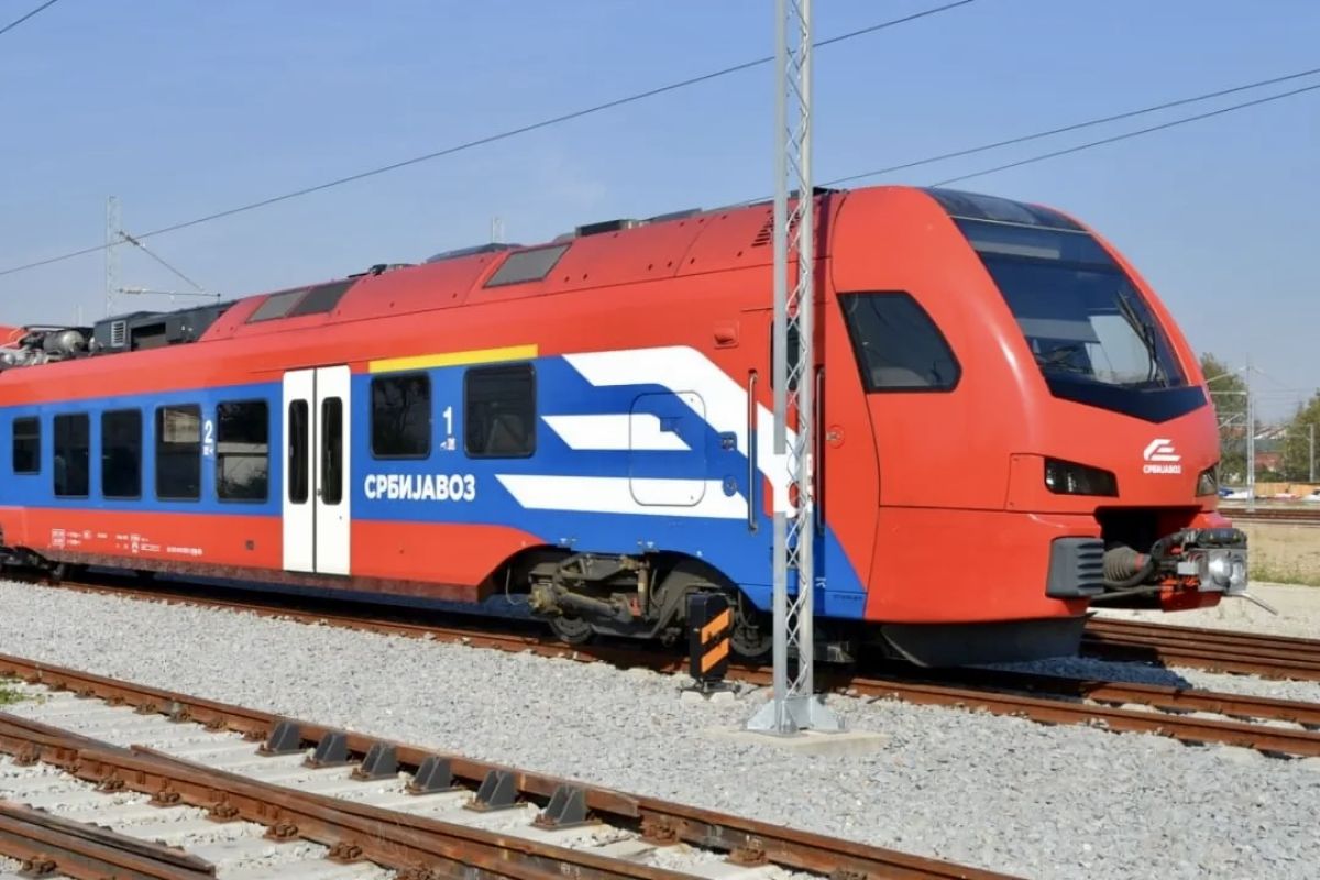 Întreruperea traficului feroviar din Serbia afectează serviciile de frontieră