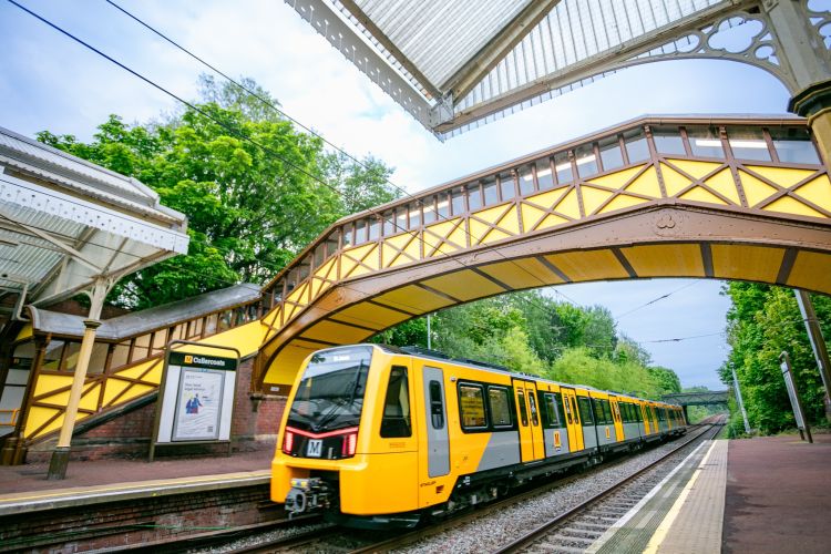 Metroul din Tyne și Wear continuă cu introducerea treptată a noii flote Stadler
