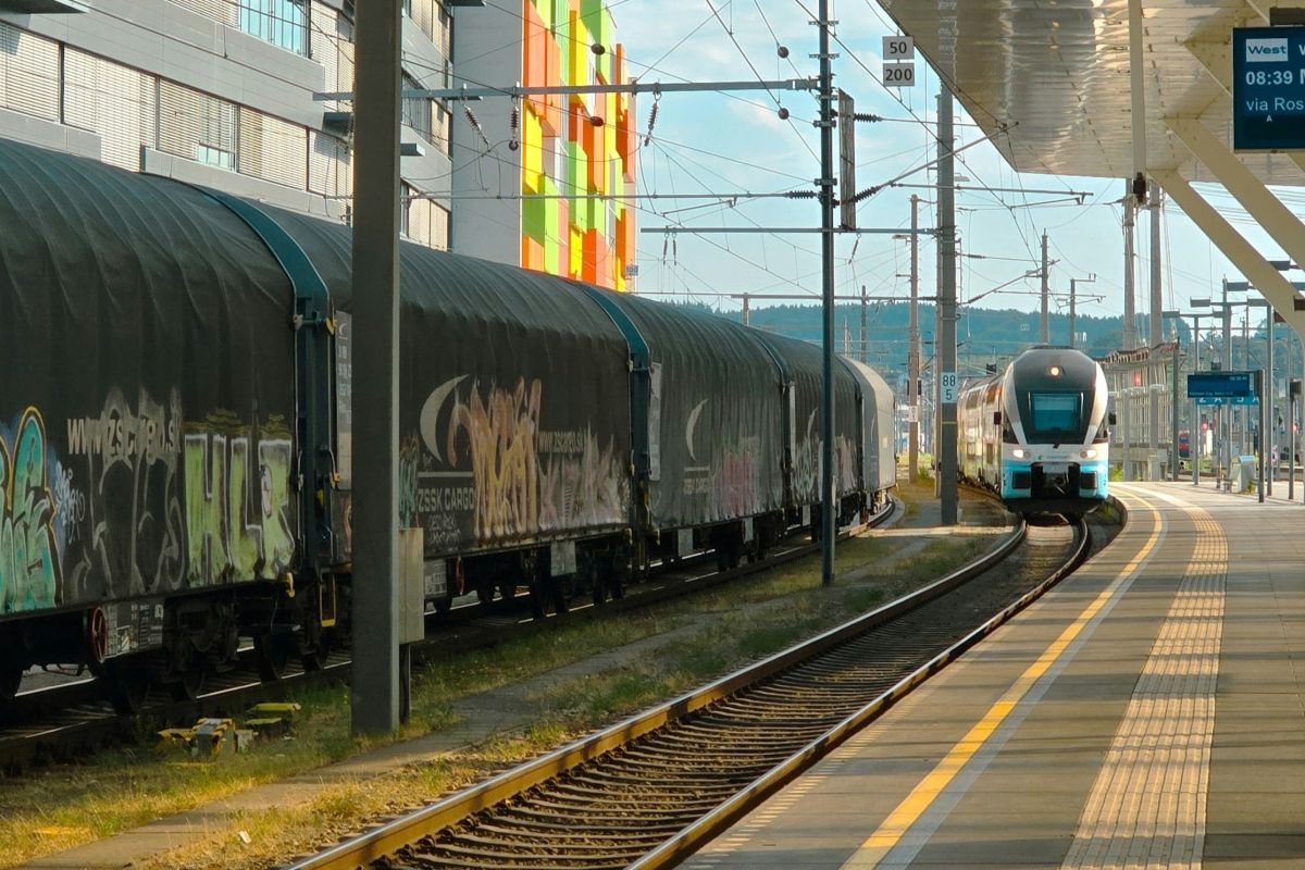 Selon Schienen-Control : les concurrents de l'ÖBB dans le secteur du fret frôlent les 50 % de parts de marché