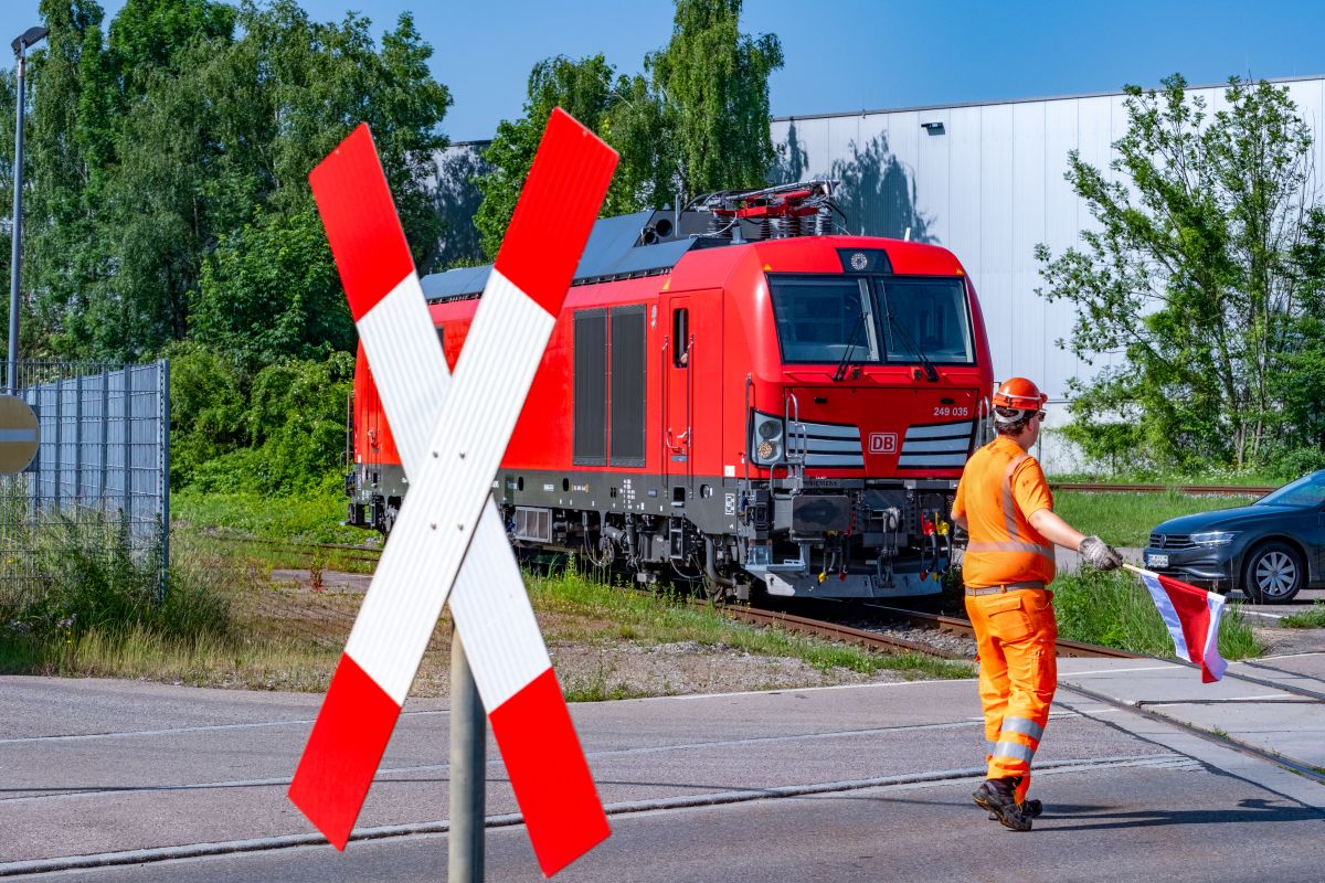 DB Cargo confirms 6,200 job cuts