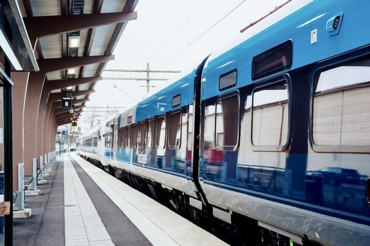Alstom wins 11-year Västtågen deal