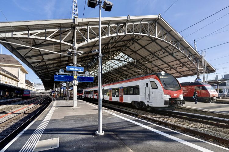 SBB e Stadler potenziano i collegamenti ferroviari con la Francia con 33 nuovi treni FLIRT Evo