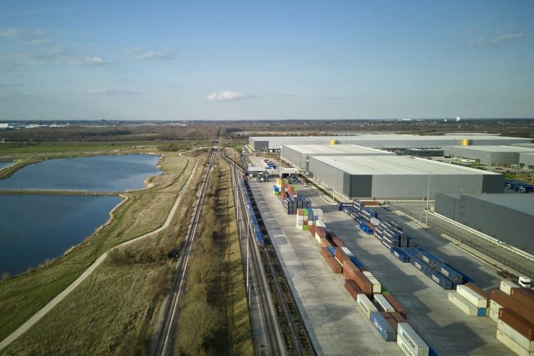 Verdion and MEDLOG: extending iPort freight terminal