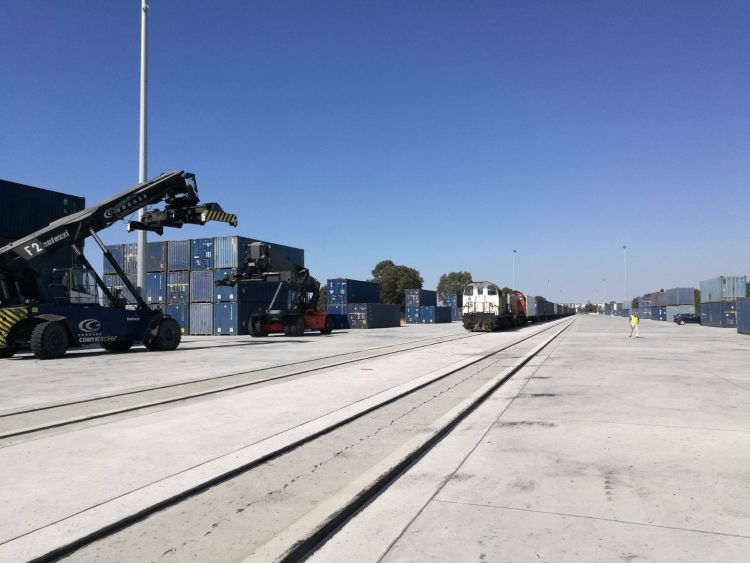 Collegamento ferroviario ad alta velocità ed espansione del trasporto merci previsti per Huelva, nel sud della Spagna