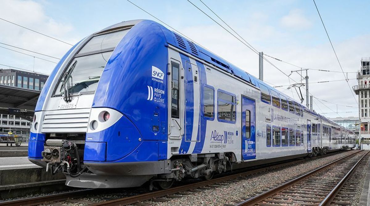 Renovarea la mijlocul duratei de viață a garniturilor de tren TER2NNG în Pays de la Loire din Franța
