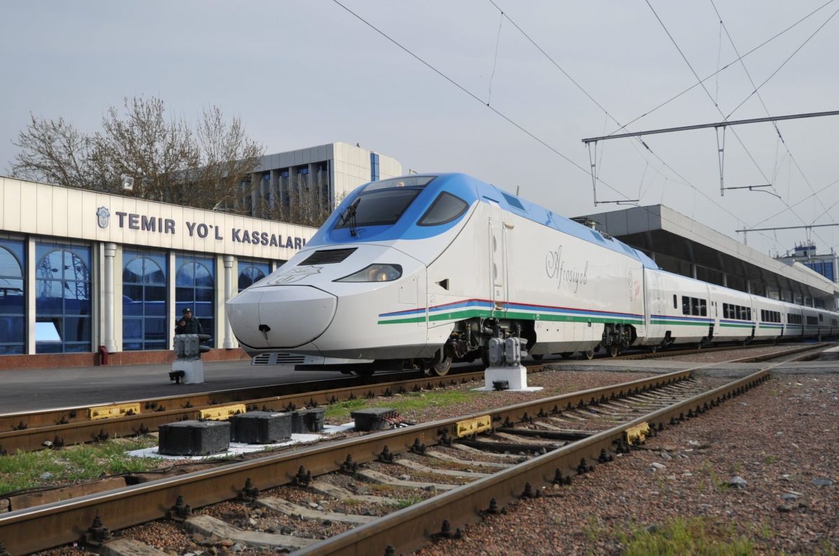 Talgo signs ten-year maintenance contract for Talgo 250 fleet in Uzbekistan