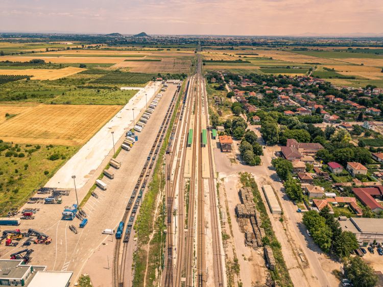 Bulgaria va aloca 17,6 milioane EUR pentru modernizarea terminalelor intermodale