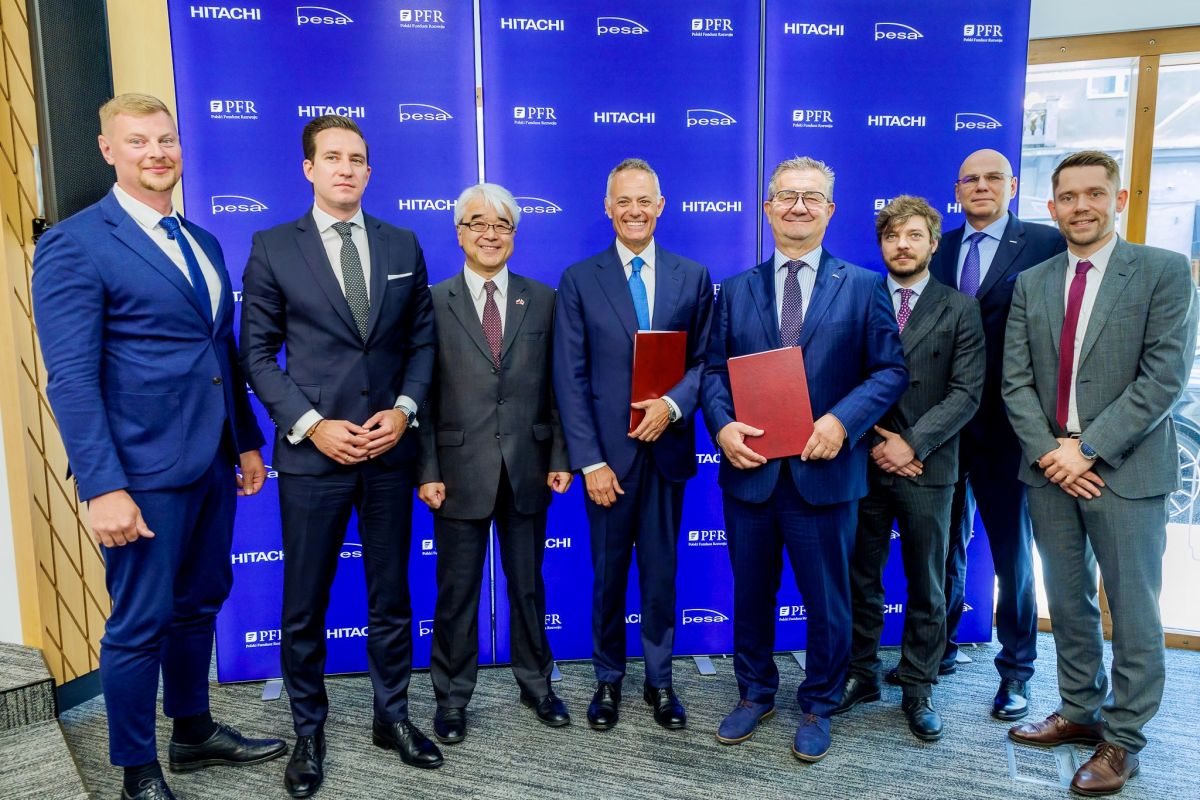 PESA se alătură Hitachi într-o licitație pentru proiecte de mare viteză