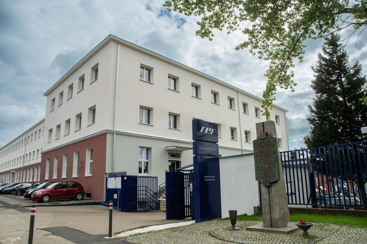 Directorul general al FPS H. Cegielski a fost demis în urma unei anchete privind mita