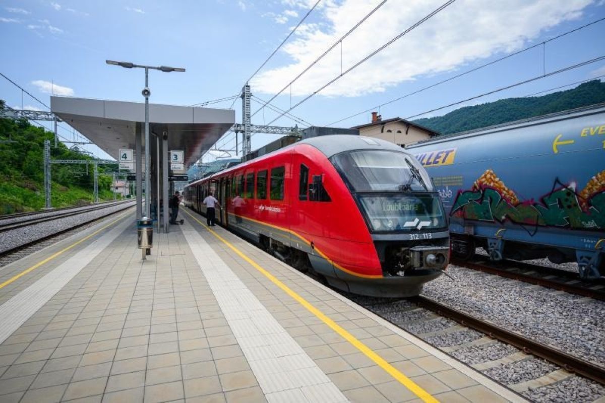 La Comisión Europea propone normas sobre el billete único para los viajes en tren con varios operadores