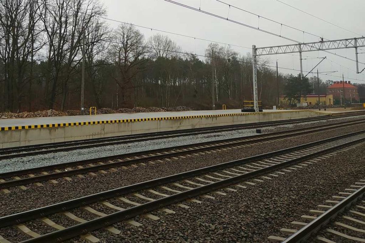 PKP PLK modernise quatre stations pour augmenter la capacité de transbordement de marchandises à double usage
