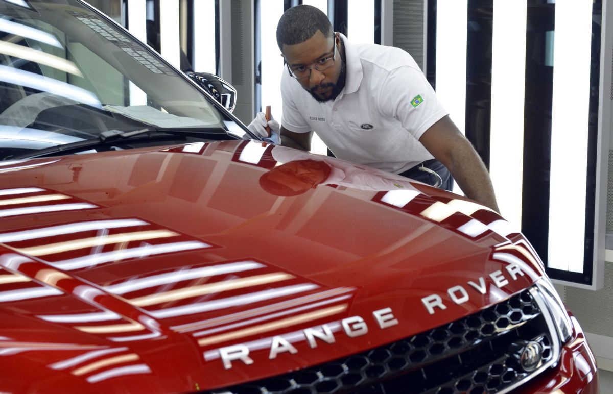 DB Cargo UK câștigă contractul cu Jaguar Land Rover și își modifică serviciile de flotă