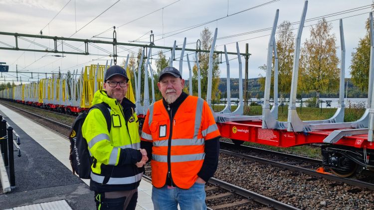 Nové kulaté dřevěné vozy Innofreight pro společnost ProTrain