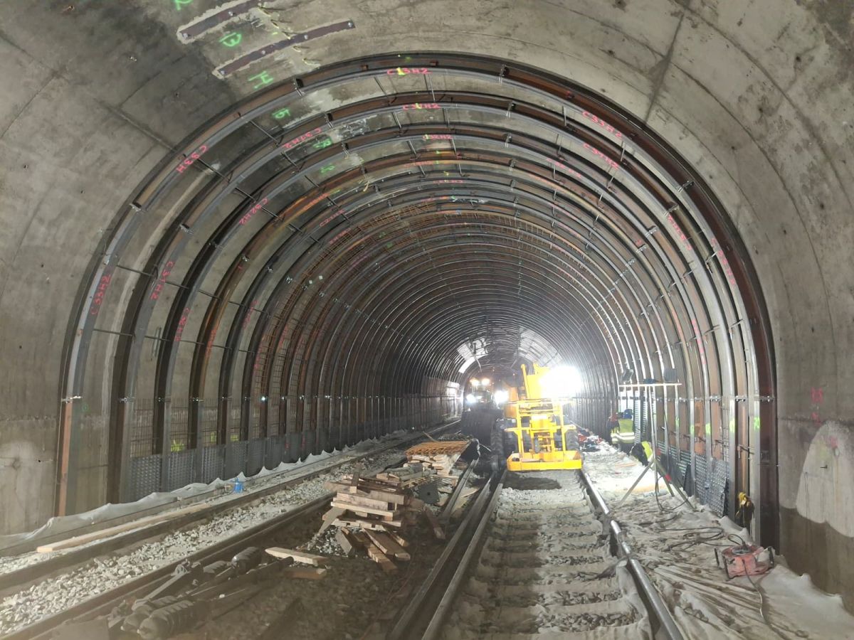 Adif reopens Rubí tunnel for Mediterranean Corridor freight traffic between France and Spain
