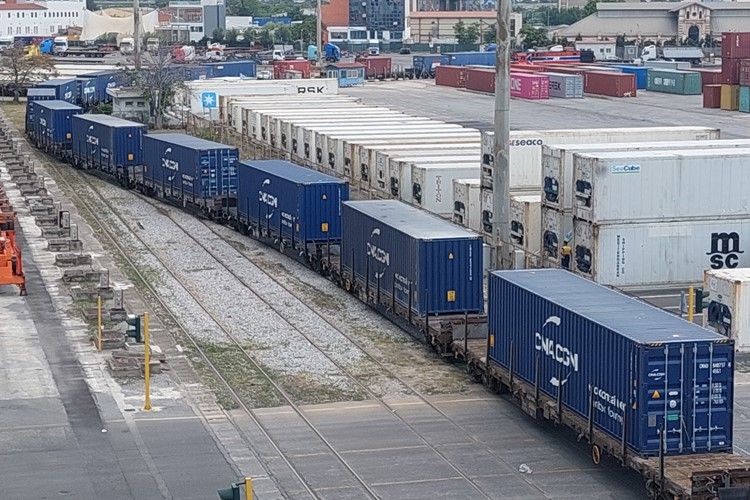 ThPA S.A. amplía sus operaciones intermodales a Niš, Serbia