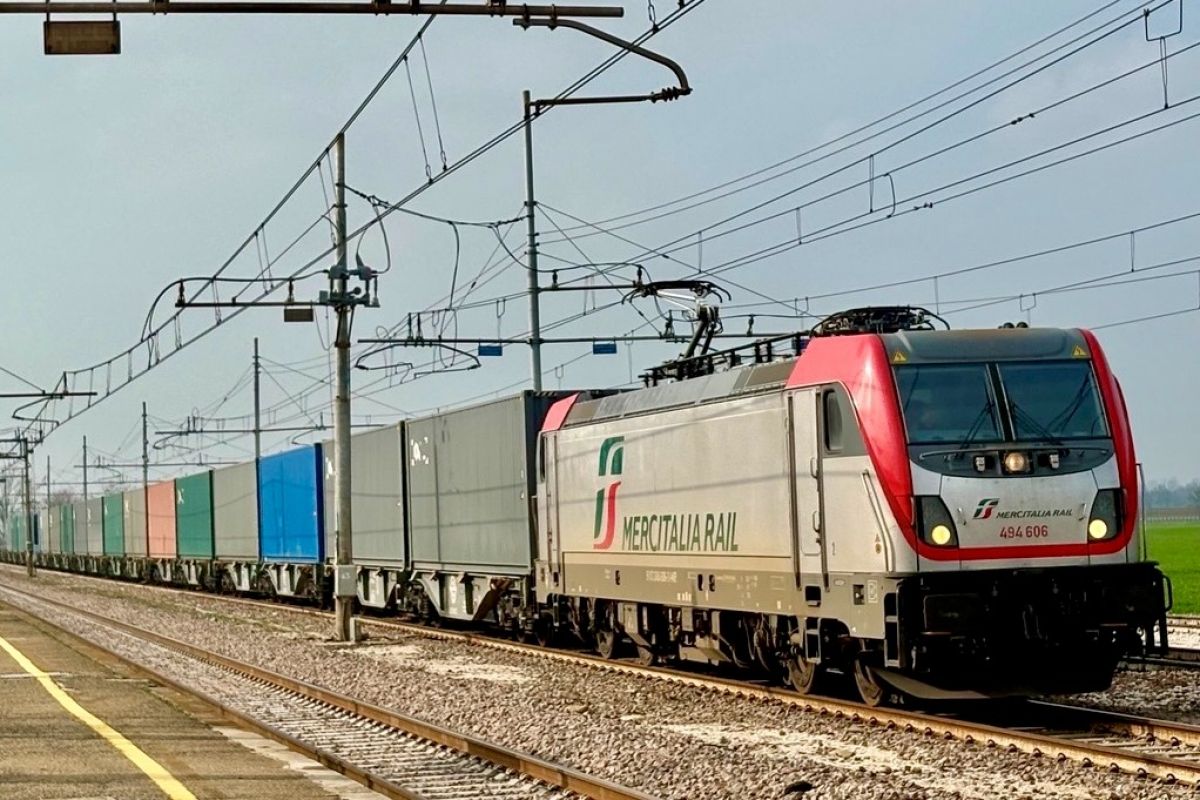 2,500 km corridor connects Italy and Sweden (updated)