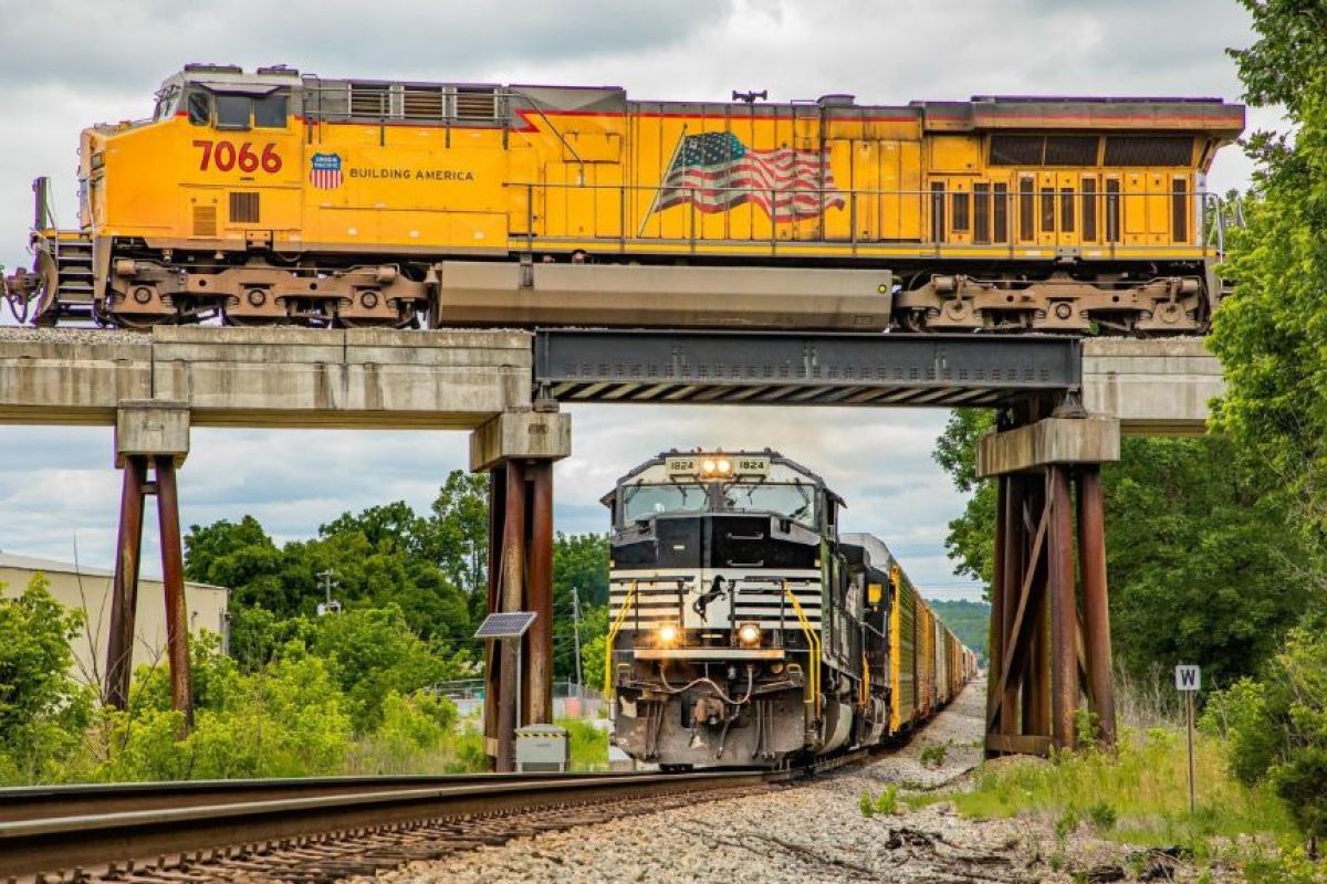 L'Autorità statunitense per i trasporti terrestri accoglie la richiesta di fusione tra Union Pacific e Norfolk Southern
