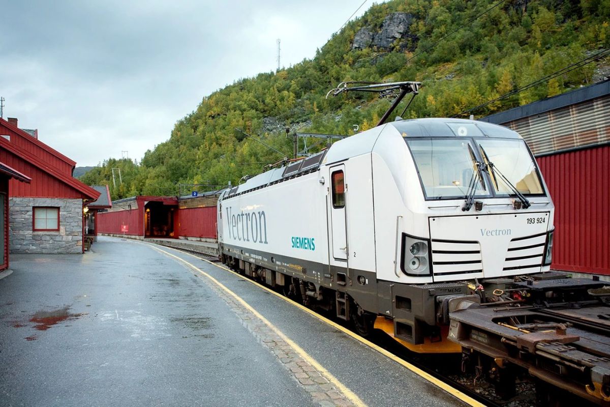 ENNA Logic, beş adet Siemens Vectron lokomotifi sipariş etti